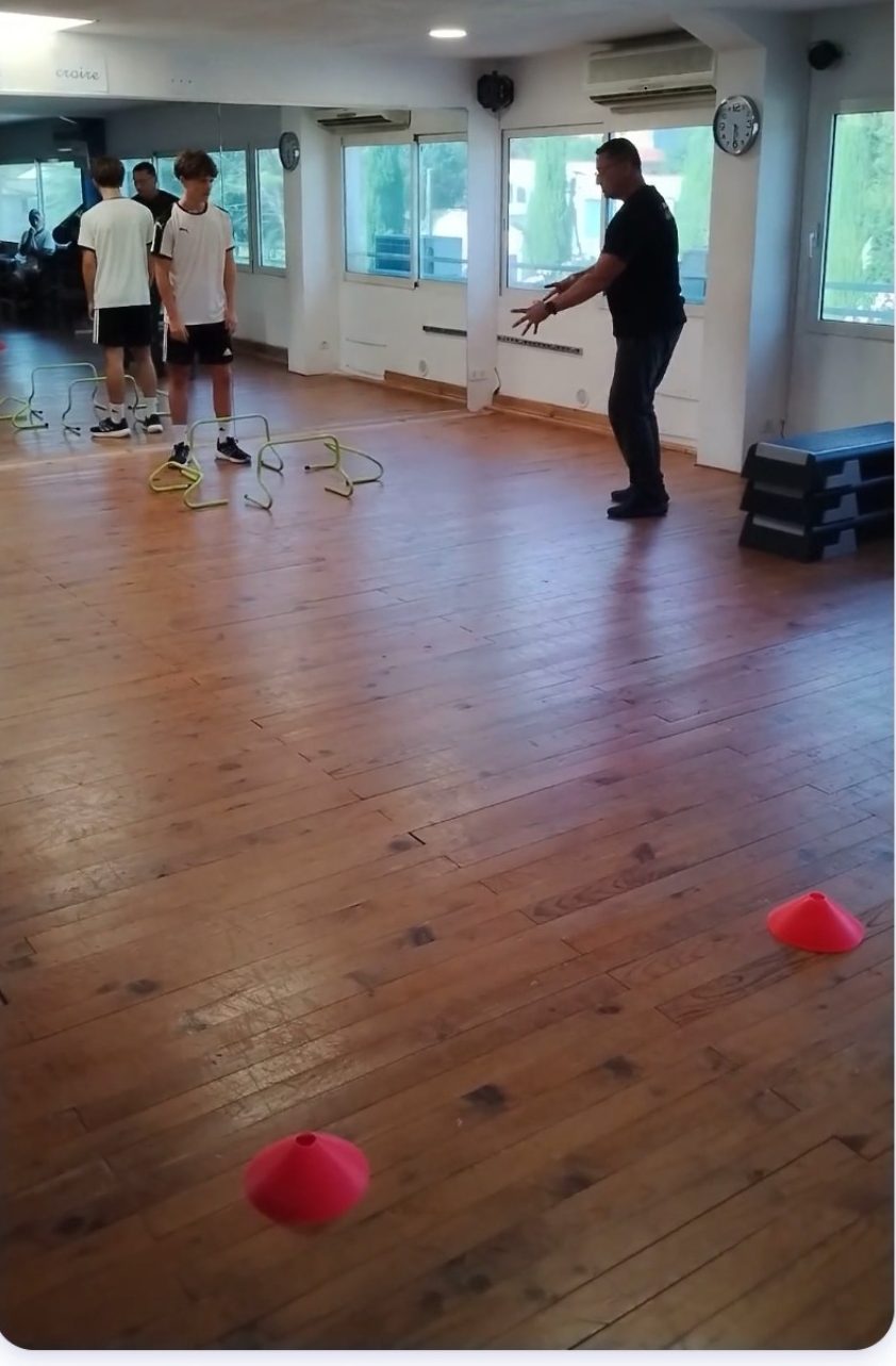 Éric, éducateur sportif et préparateur physique chez Boulegan à Salernes